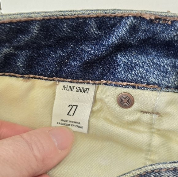 NWT BDG Urban Outfitters Aline Cutoff Shorts 27 - Picture 7 of 9